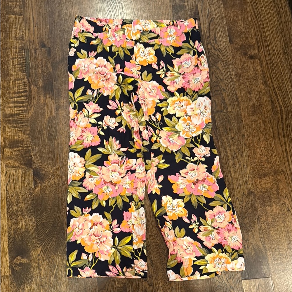 Loft NWT Floral pull-on wide leg pants XL